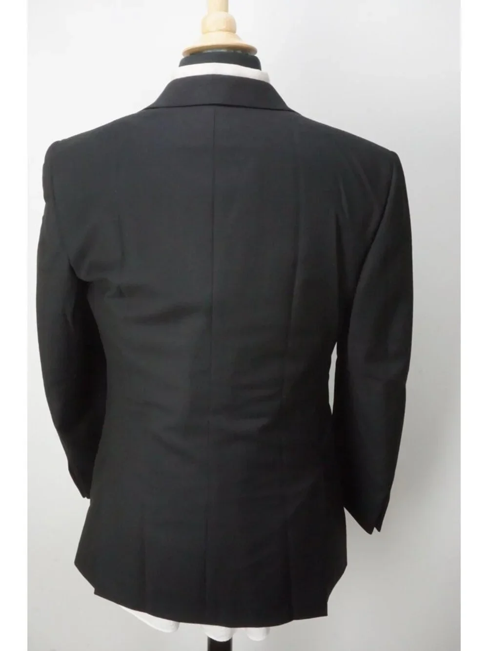 Burberry London Solid Black Wool 2 Pc Suit Jacket Pants Sz 36R BRAND NEW